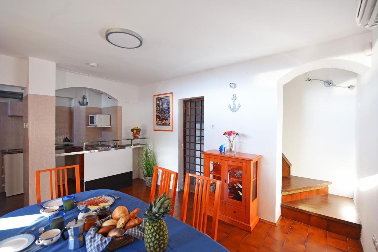 Modern & Comfy Sea View House Ng